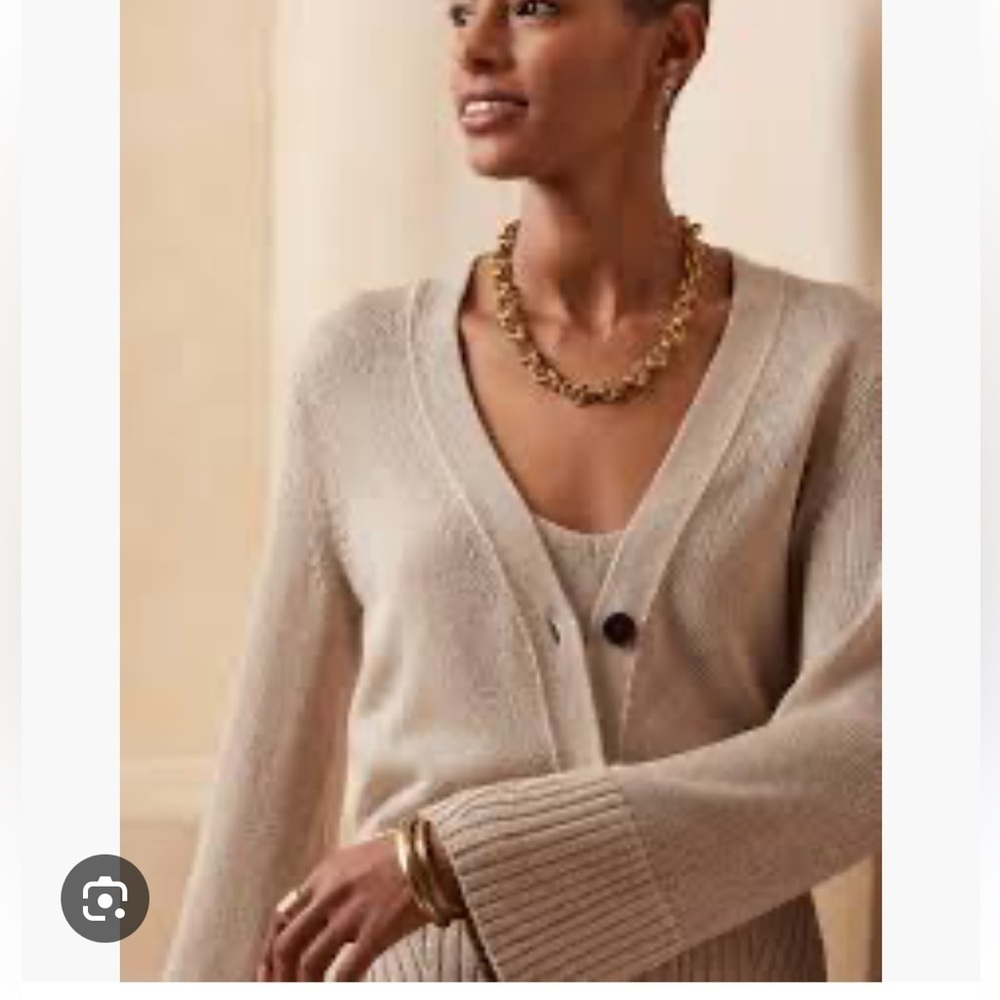 Banana Republic Cream Cardigan Sweater